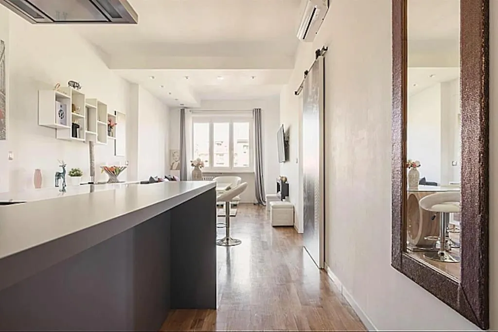 City Life Milan Apartment - Wi-Fi & Smart Tv Italy